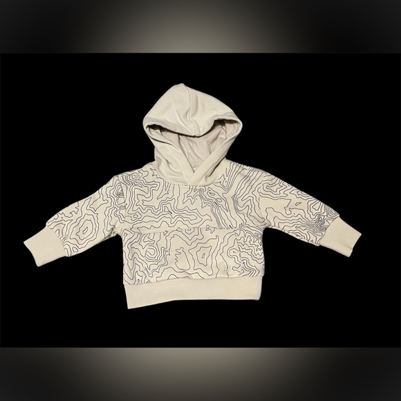 Little Bipsy Other - Little Bipsy
NWT
Size 0-3 months 
Kids Cream Patterned Hoodie